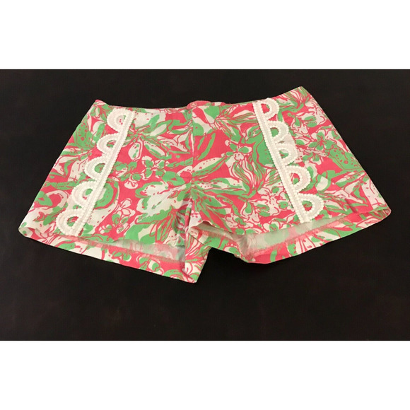 Lilly Pulitzer Liza Shorts, Forgot My Trunks Green Pink Lace Design - Size 0 - Picture 1 of 10